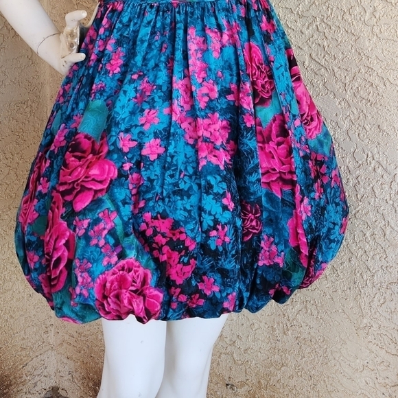 Inspire 1980s Tracy Reese Floral Silk Bubble Hem Party Dress, - Picture 3 of 8
